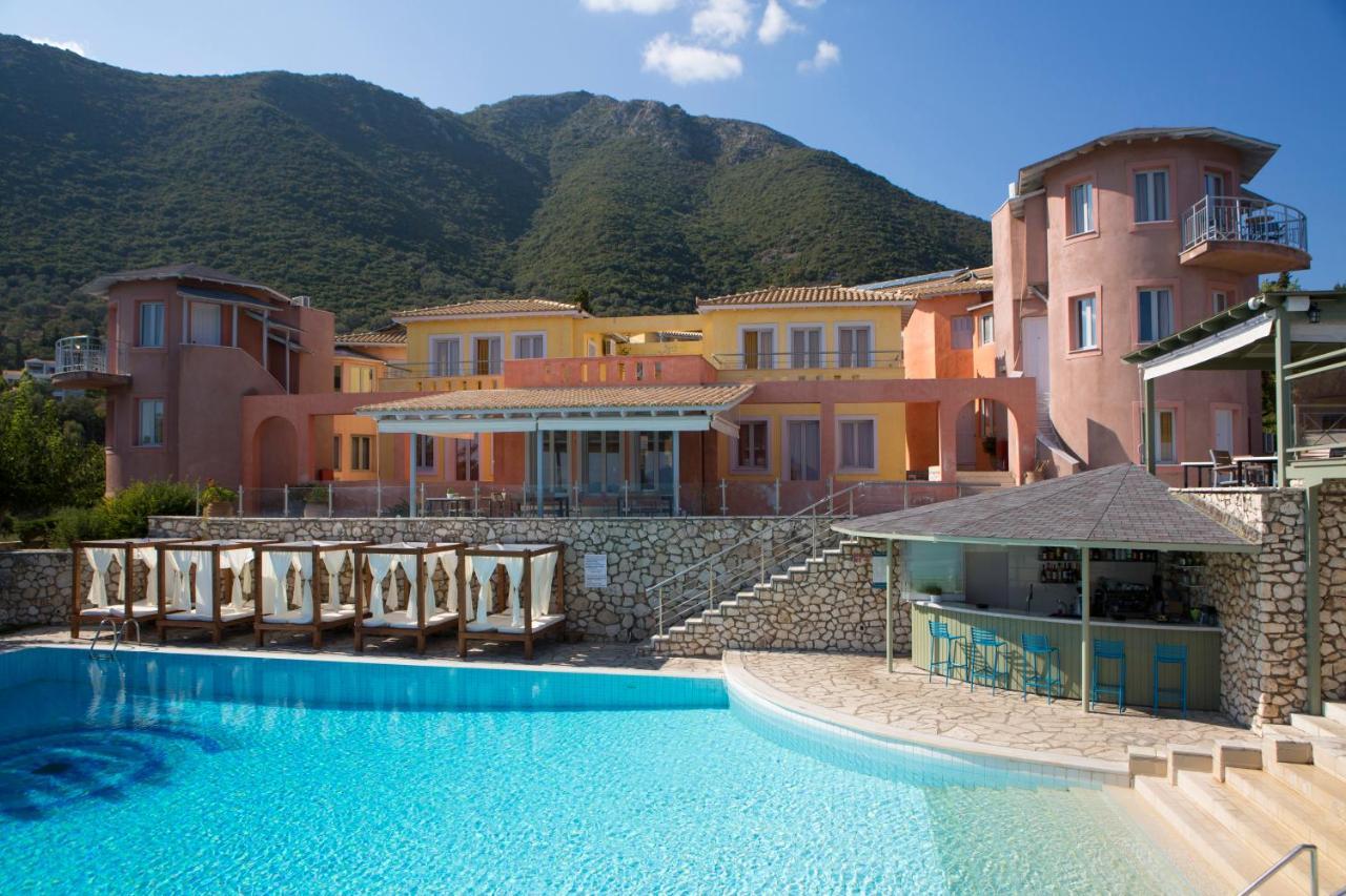 Red Tower 4* Никиана
