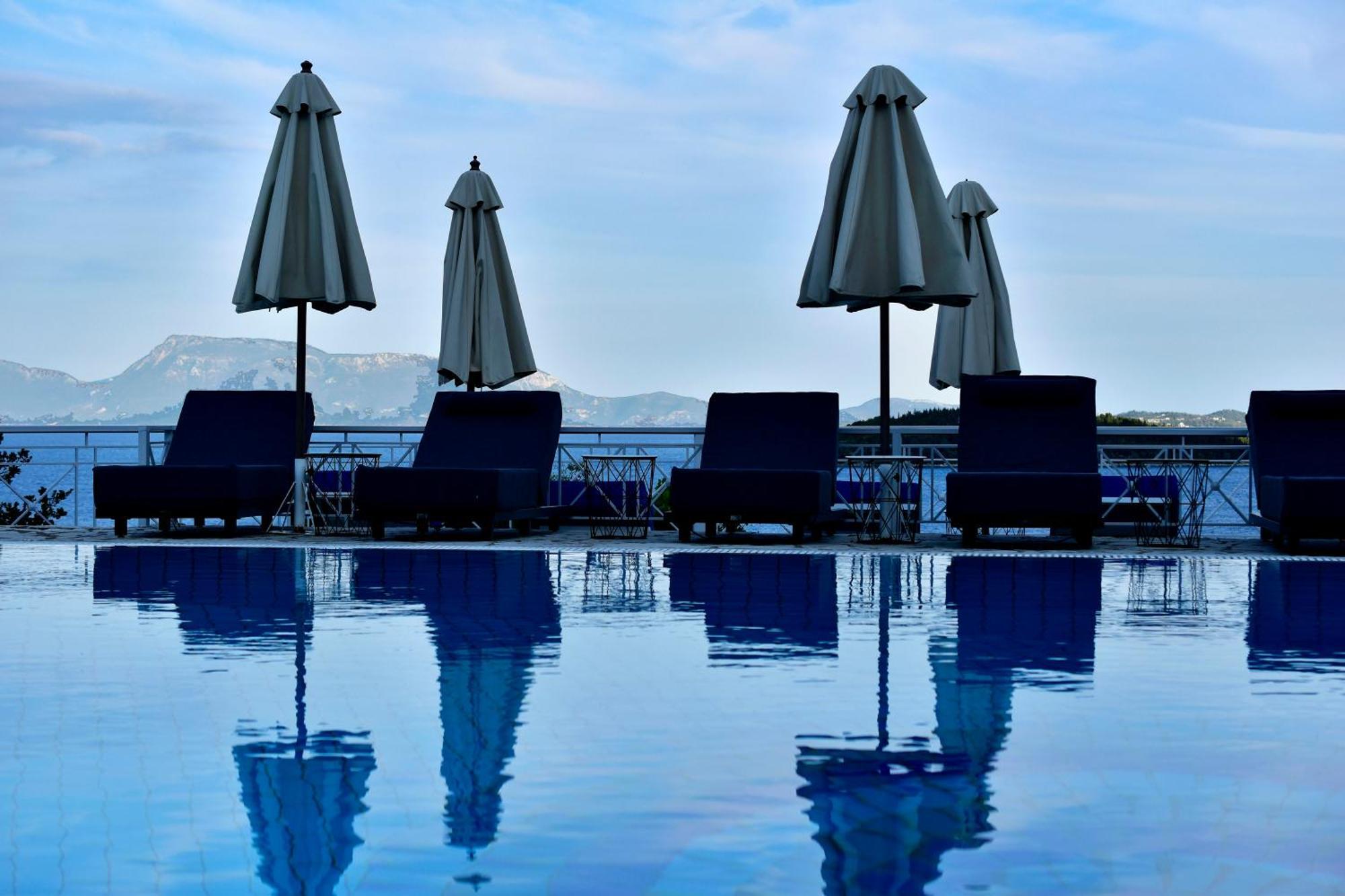 Red Tower Hotel 4*